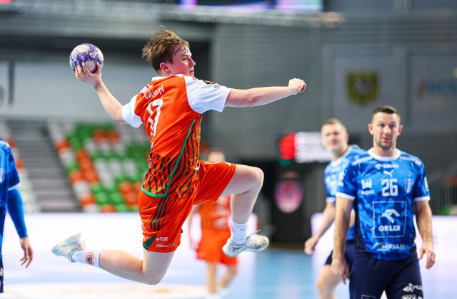 W niedzielę z Ostrovią