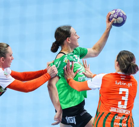 Karne w derbach. Dwa punkty w Kobierzycach