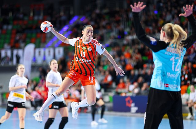 Mocna pierwsza połowa, ambitna walka do końca