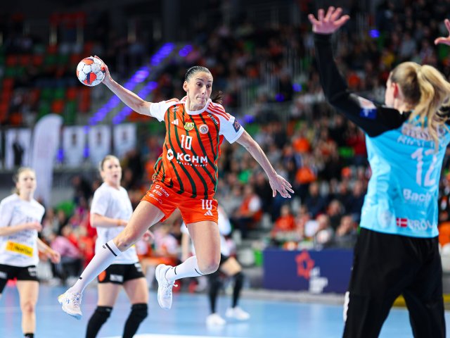 Mocna pierwsza połowa, ambitna walka do końca